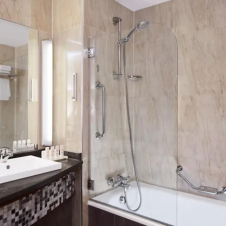 Radisson Blu & Spa, Szálloda