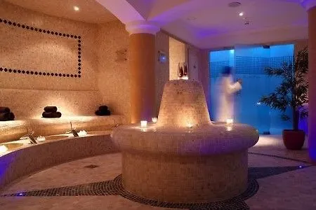 Radisson Blu Hotel&spa, 4* Sligo